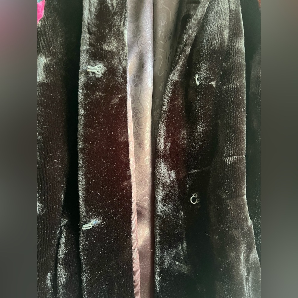 Retro Black Faux Fur Long Sleeve Hook Closure Coat - Picture 9 of 9